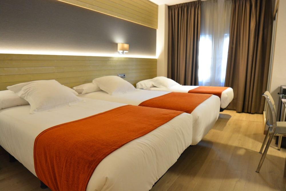 Hotel Avenida A Coruña Exteriör bild